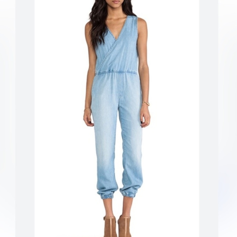 Mother The Jumpsuit Sweep Me Off My Feet Light Wash Denim Jumpsuit Size XS
